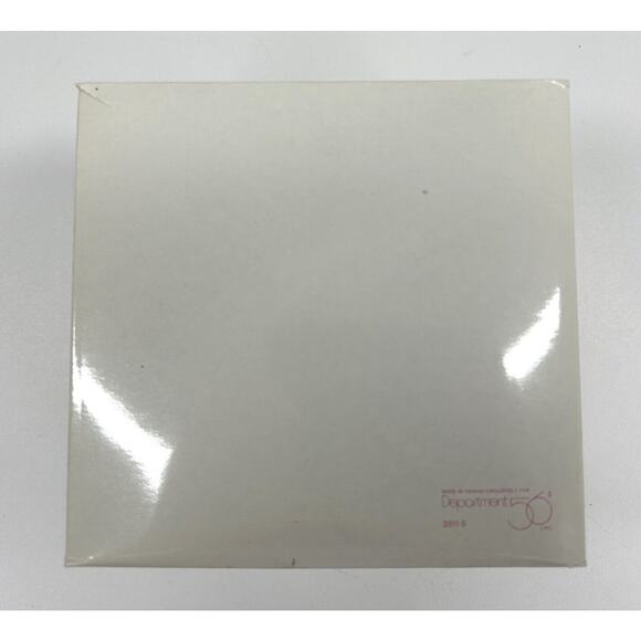 DEPT 56 Snowbunnies Rub-A-Dub-Dub Three Bunnies In A Tub Springtime Stories 1995 - Picture 4 of 4